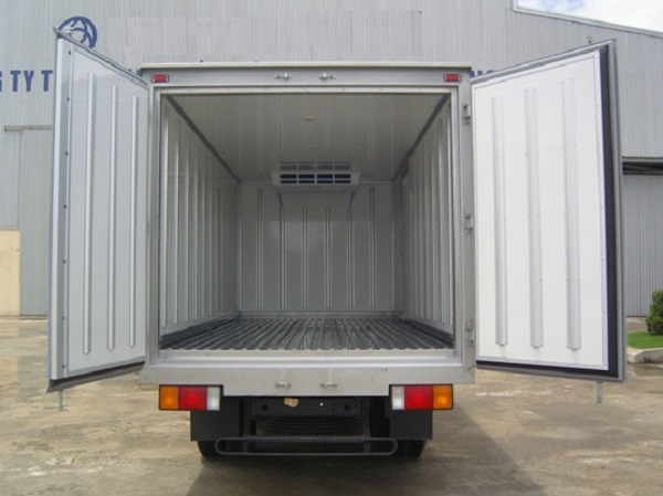 Thùng xe tải đông lạnh – phục vụ cho các mục đích như vận chuyển hàng đông lạnh, rau củ quả…(nguồn Hyundai miền Bắc)